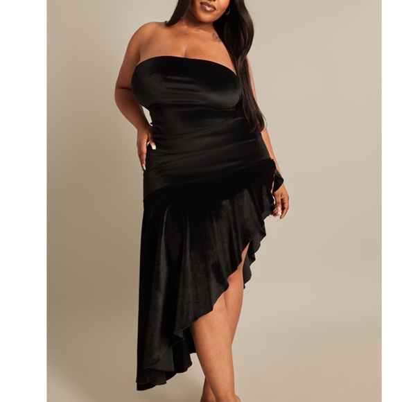 PrettyLittleThing Women’s Plus Velvet Bandeau Asymmetric Frill Hem Dress Sz-18 - Picture 1 of 10